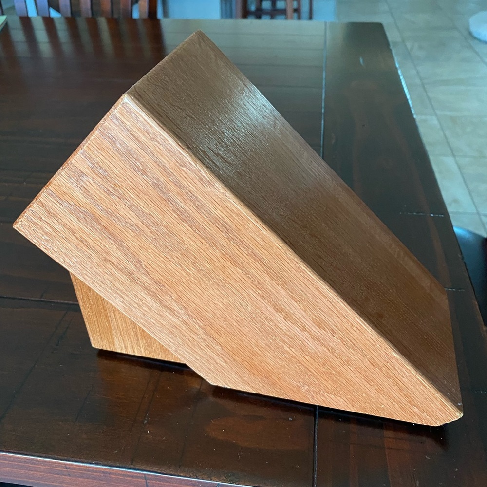 Cutco 5 slot Knife Block #1749 Solid Honey Oak Finish like new condition